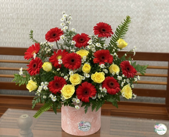 Giỏ Hoa Chúc Mừng 33